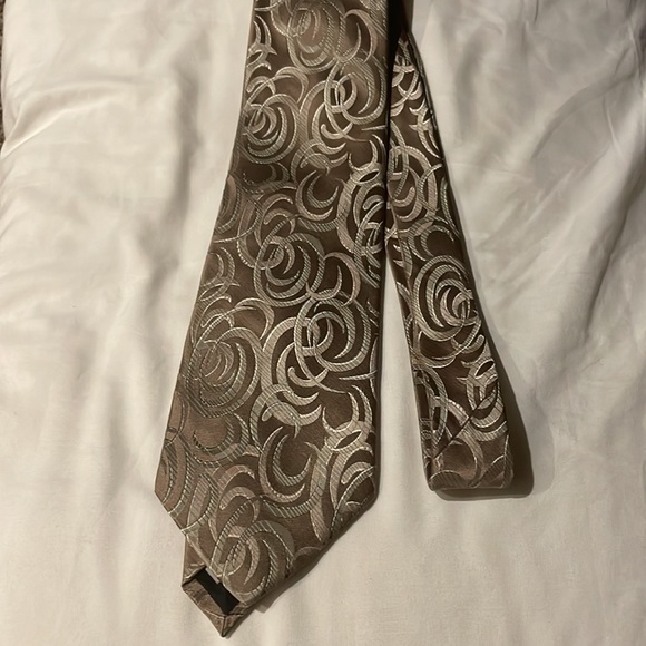 Men Pierre Cardin Gold silk tie - Picture 6 of 6